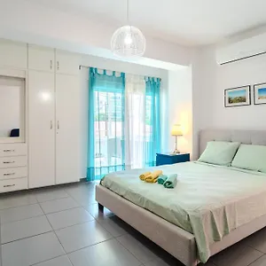 blu-studio-on-the-sea.larnacahotels.org/